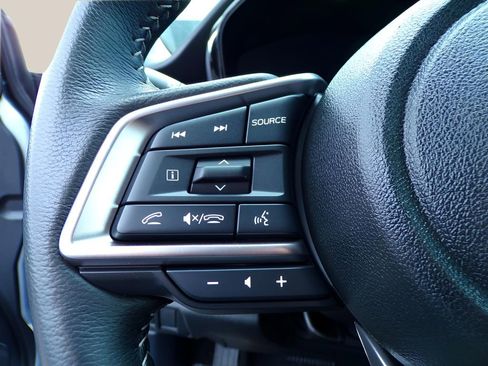 Used 2024 Subaru Outback Premium image 19