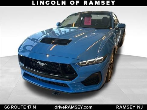 Used 2024 Ford Mustang GT Premium image 1