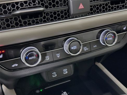 New 2026 Honda HR-V EX-L image 16