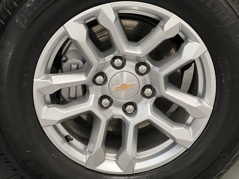 Used 2025 Chevrolet Tahoe LT image 71