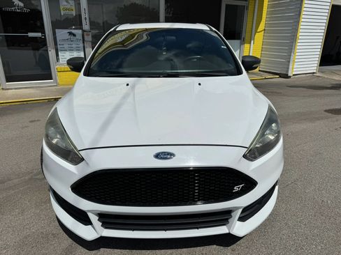 Used 2015 Ford Focus ST FWD image 13