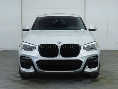 Used 2021 BMW X4 xDrive30i w/ M Sport Package image 2