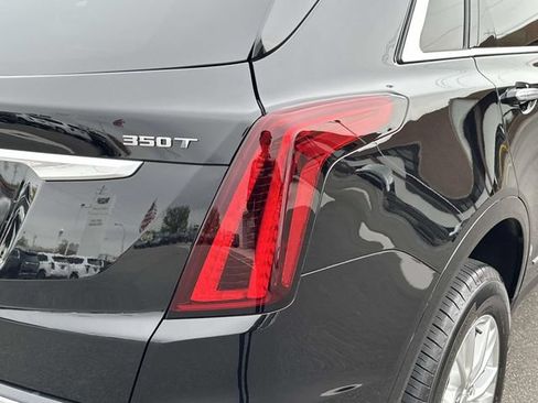 Certified 2025 Cadillac XT5 Luxury w/ LPO, Floor Liner Package FWD image 6