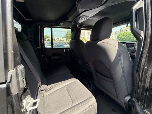 Used 2021 Jeep Gladiator Sport AWD/4WD image 8