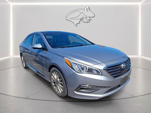 Used 2015 Hyundai Sonata Limited w/ Option Group 06 FWD image 5