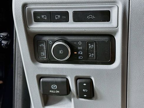 Certified 2022 Ford F150 Limited AWD/4WD image 26