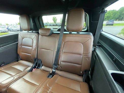 Used 2023 Lincoln Navigator L Reserve AWD/4WD image 26