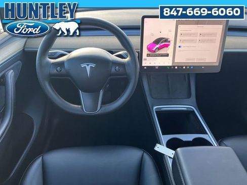 Used 2023 Tesla Model Y Long Range AWD/4WD image 16