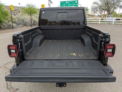 Used 2023 Jeep Gladiator Mojave w/ LED Lighting Group AWD/4WD image 18