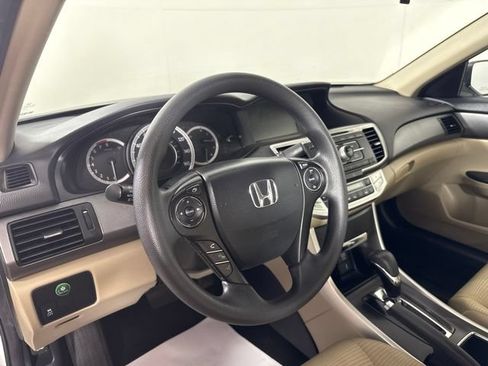 Used 2014 Honda Accord LX image 15
