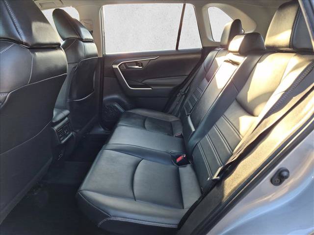 Used 2022 Toyota RAV4 XLE Premium AWD/4WD image 19