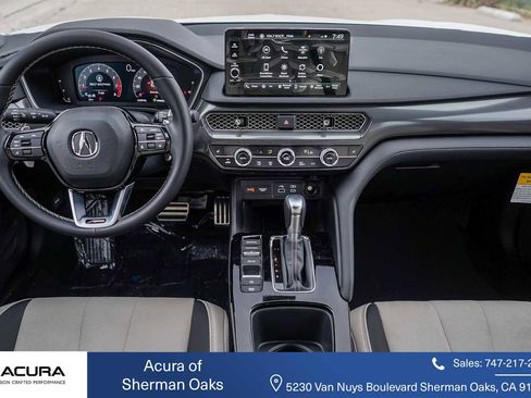 New 2025 Acura Integra A-Spec image 15