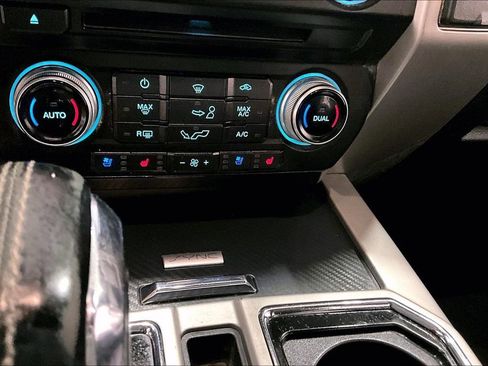 Used 2018 Ford F150 Lariat w/ Equipment Group 502A Luxury image 16