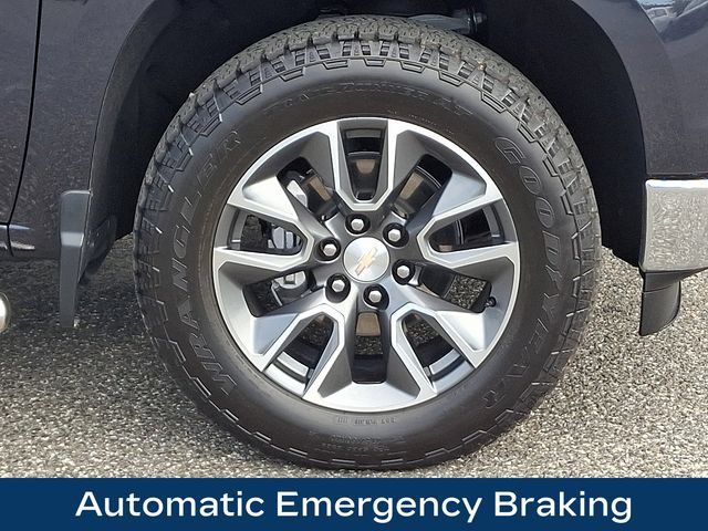 Used 2024 Chevrolet Silverado 1500 LT AWD/4WD image 29