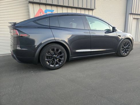 Used 2024 Tesla Model X AWD/4WD image 8