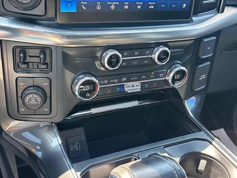 Used 2021 Ford F150 Lariat AWD/4WD image 35