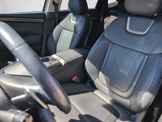 Certified 2023 Hyundai Tucson Limited FWD image 11