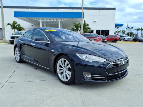 Used 2015 Tesla Model S P85D image 10