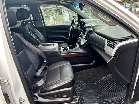 Used 2015 GMC Yukon XL SLT image 17