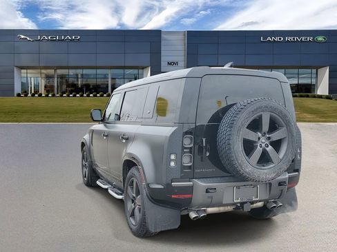Used 2024 Land Rover Defender 110 Carpathian Edition image 2