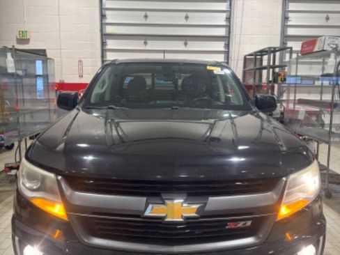 Used 2017 Chevrolet Colorado Z71 image 36