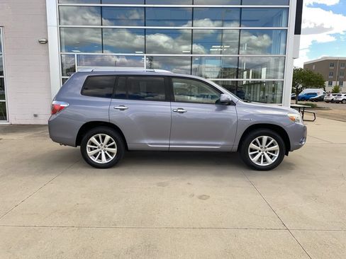 Used 2008 Toyota Highlander Limited AWD/4WD image 4