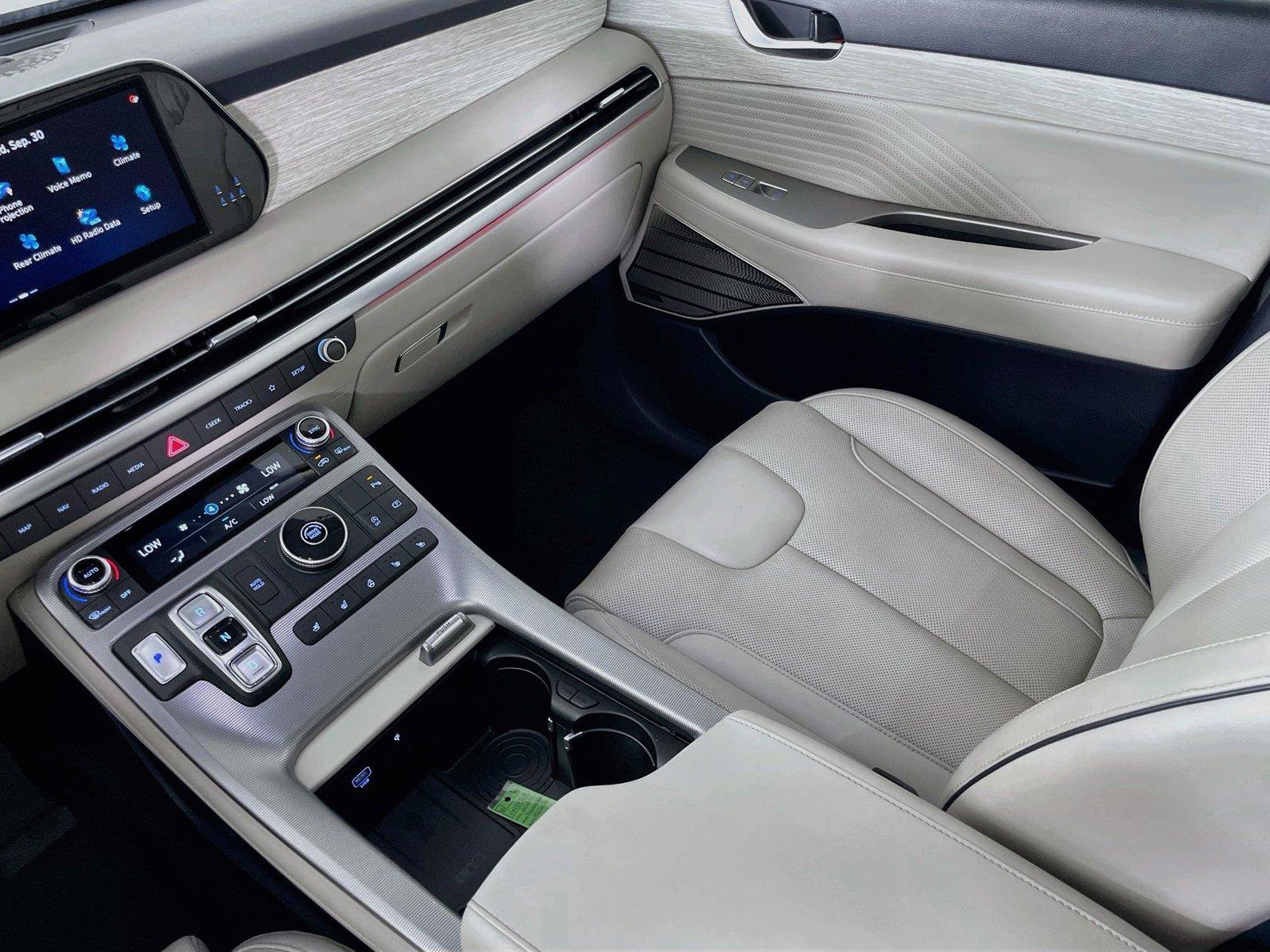 Used 2024 Hyundai Palisade Calligraphy FWD image 21