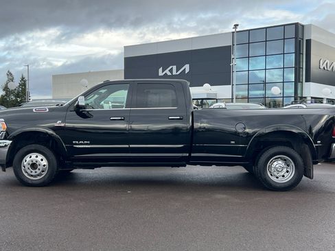 Used 2021 RAM 3500 Limited image 7