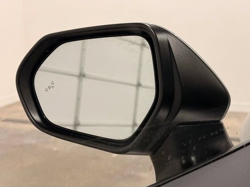 Used 2025 Toyota Camry LE FWD image 11