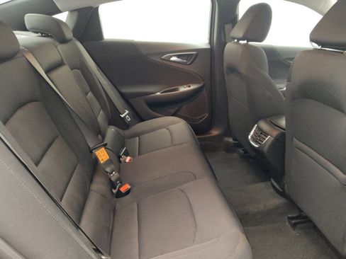 Used 2025 Chevrolet Malibu LT FWD image 19