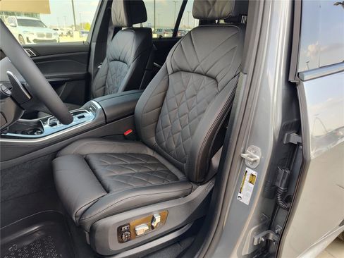 New 2026 BMW X5 sDrive40i w/ M Sport Package image 7