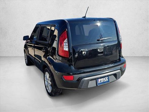 Used 2012 Kia Soul + image 3