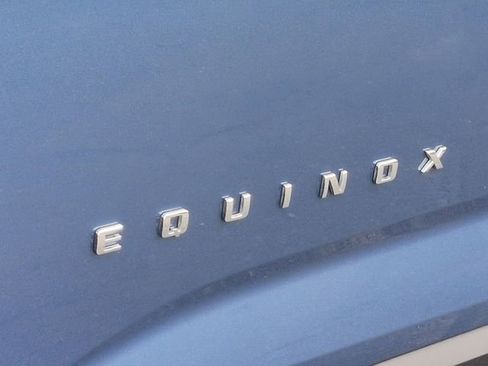 Used 2025 Chevrolet Equinox LT FWD image 32