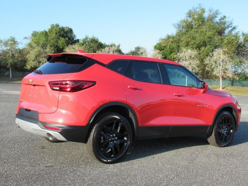 New 2025 Chevrolet Blazer LT image 6