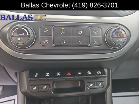 Certified 2021 Chevrolet Colorado ZR2 w/ ZR2 Midnight Special Edition AWD/4WD image 14