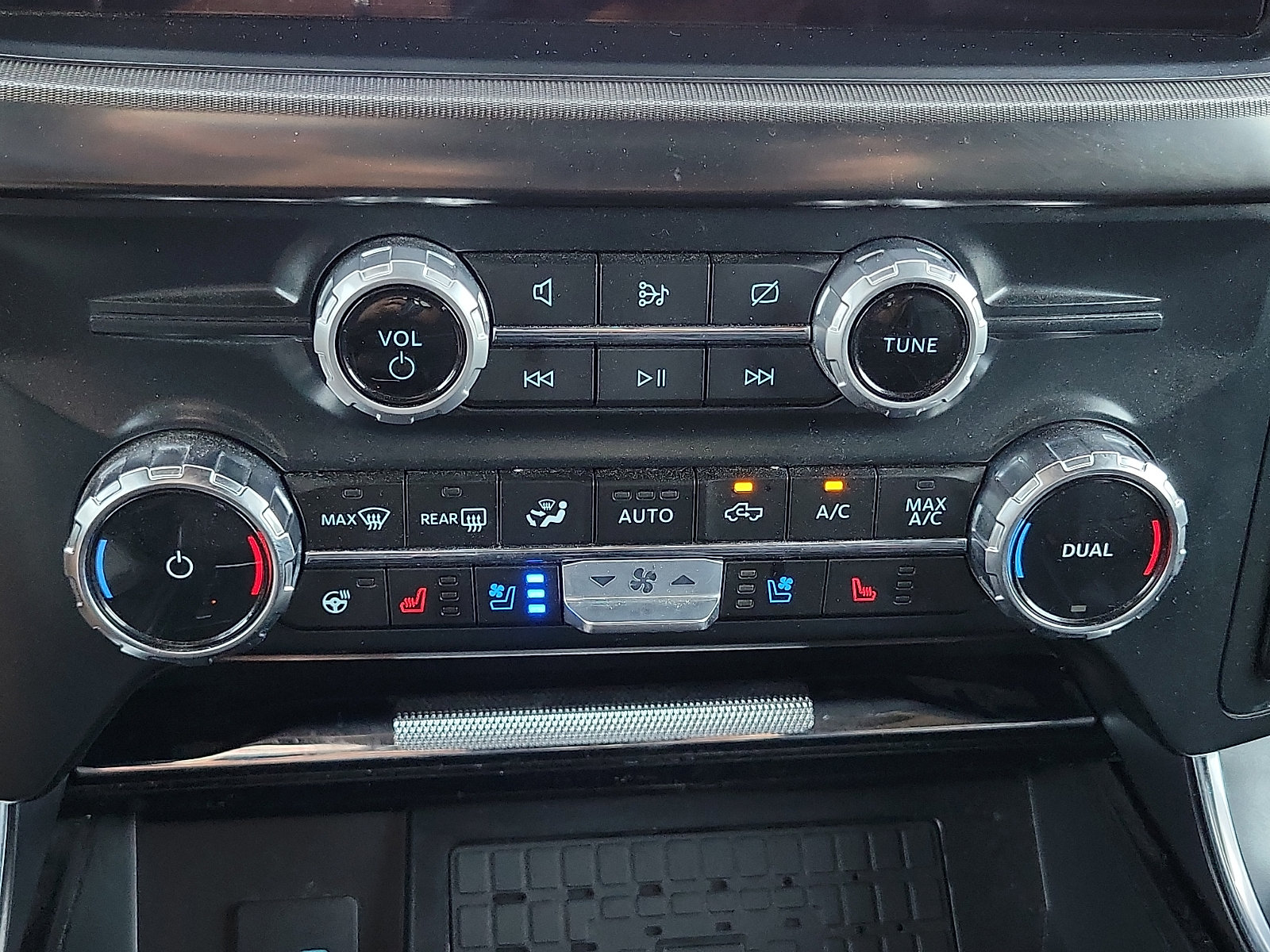 Used 2024 Ford F150 Raptor AWD/4WD image 15