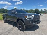 Used 2022 Toyota Tacoma Limited image 3