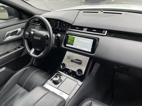Used 2018 Land Rover Range Rover Velar R-Dynamic SE image 12