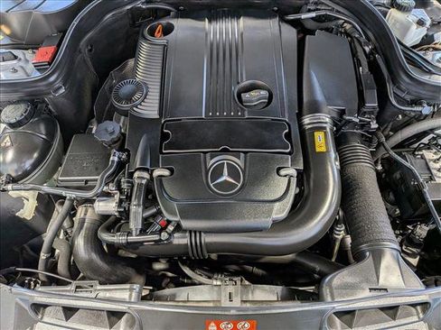 Used 2014 Mercedes-Benz C 250 Sedan image 24