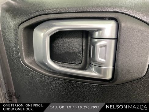 Used 2021 Jeep Gladiator Sport w/ Trailer Tow Package image 41