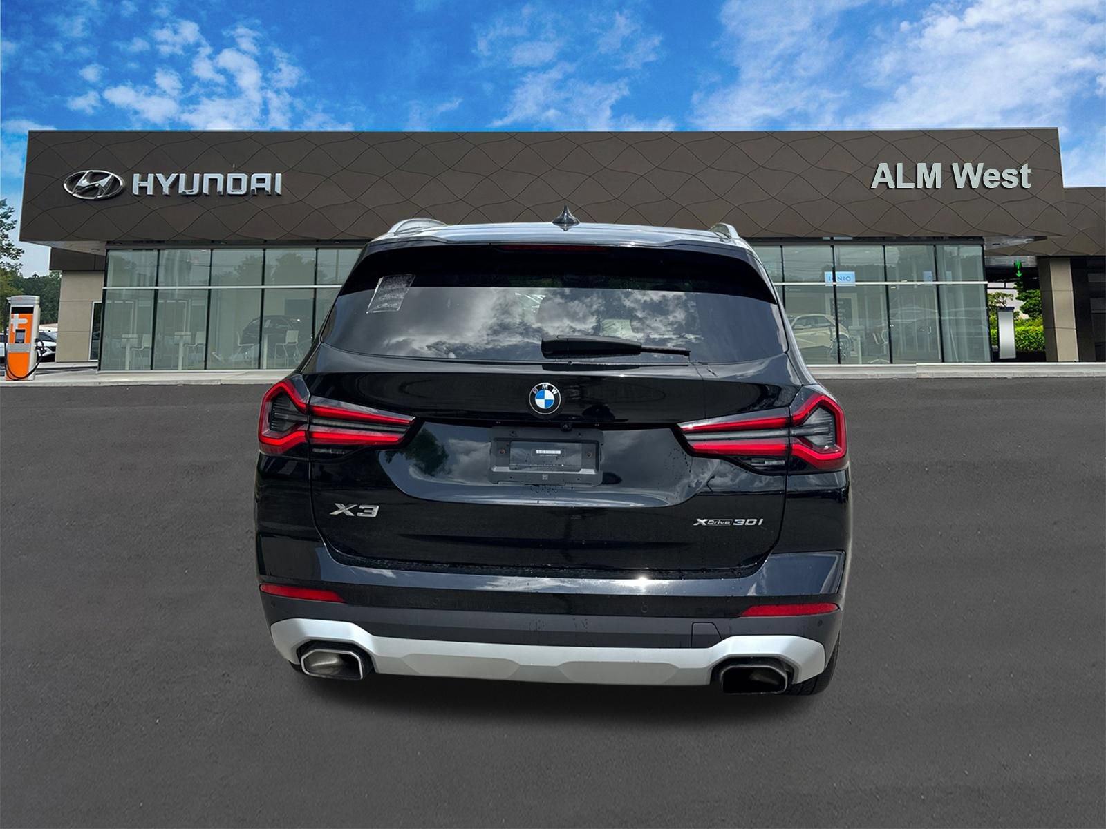 Used 2022 BMW X3 xDrive30i AWD/4WD image 6