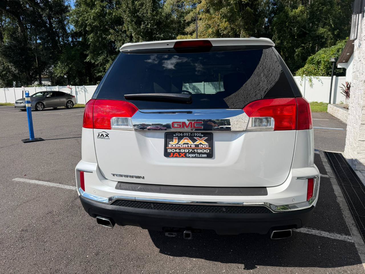 Used 2017 GMC Terrain SLT w/ Open Road Package FWD image 13
