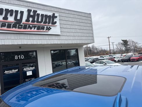 Used 2023 GMC Sierra 1500 AT4 w/ AT4 Premium Package image 11