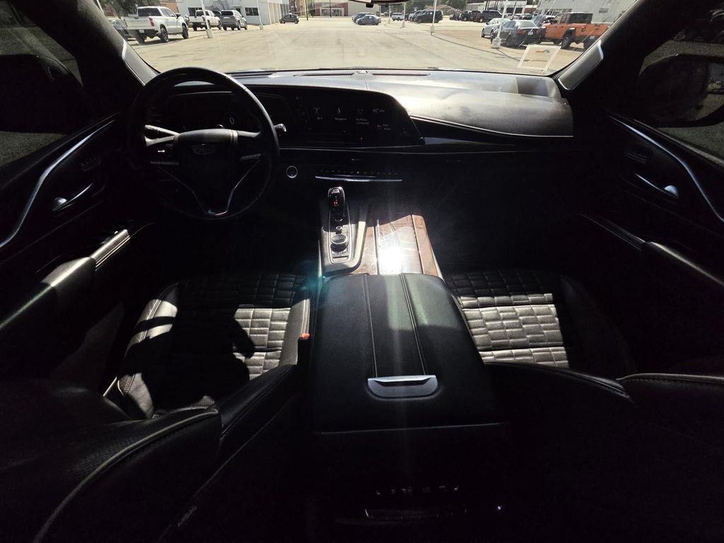 Used 2022 Cadillac Escalade Sport Platinum AWD/4WD image 14