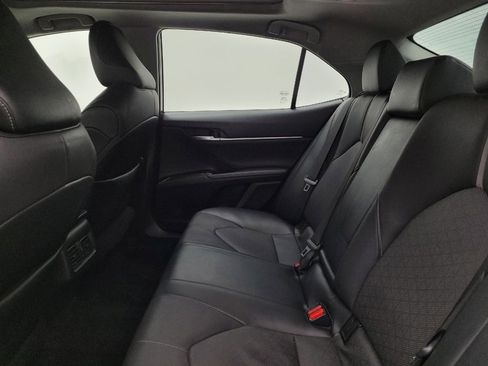 Used 2021 Toyota Camry XSE FWD image 18