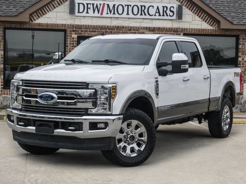 Used 2019 Ford F250 Lariat w/ Chrome Package AWD/4WD image 2