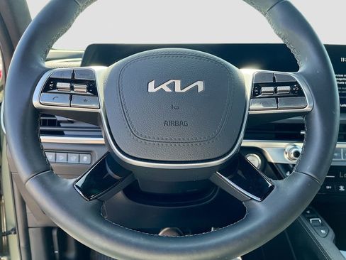 Used 2025 Kia Telluride SX Prestige X-Pro AWD/4WD image 11