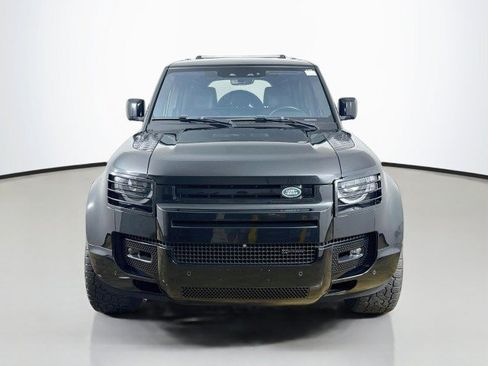 Used 2022 Land Rover Defender 110 X-Dynamic HSE AWD/4WD image 2
