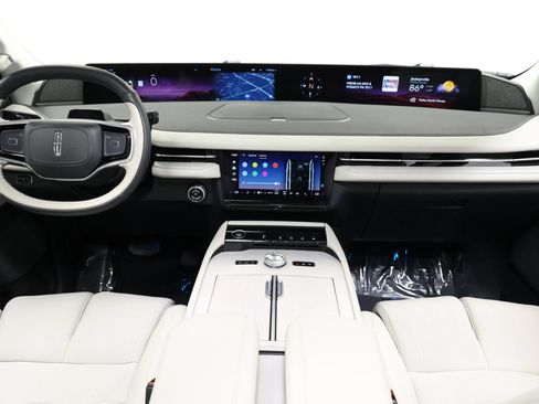 Used 2025 Lincoln Navigator Reserve AWD/4WD image 52