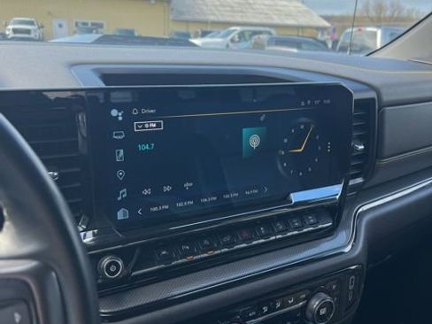 Used 2024 Chevrolet Silverado 1500 ZR2 w/ Technology Package AWD/4WD image 41